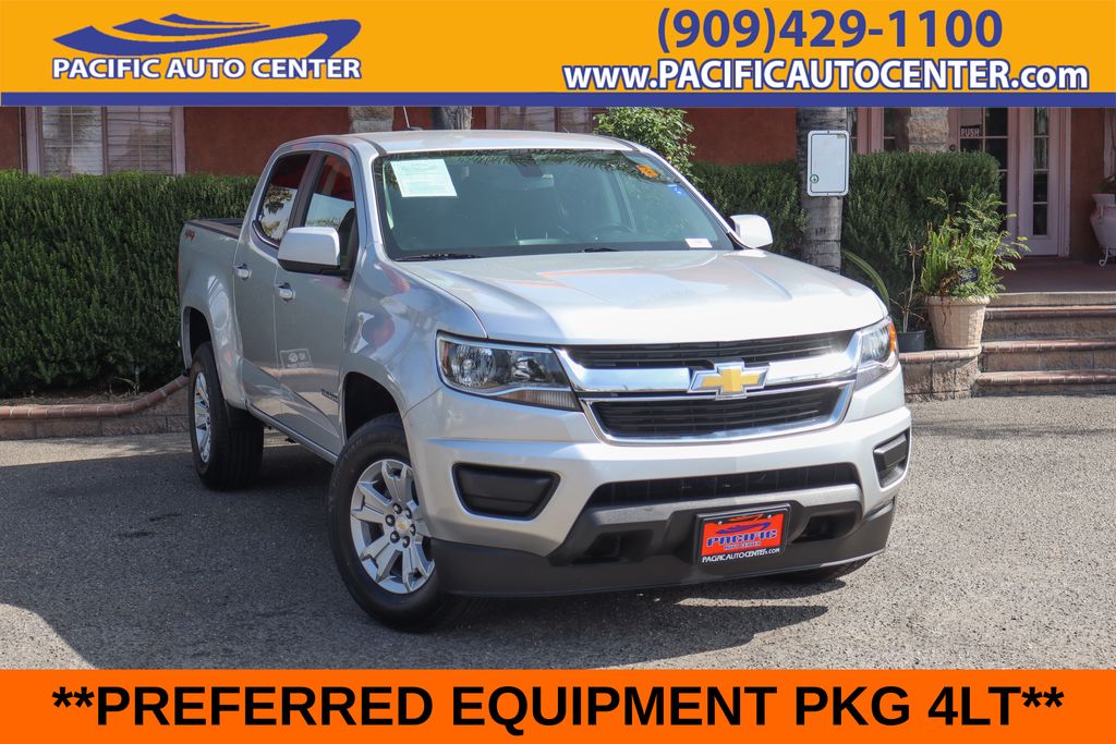Silver Ice Metallic 2019 Chevrolet Colorado Pickup Truck Four-Wheel Drive 8-Speed Automatic