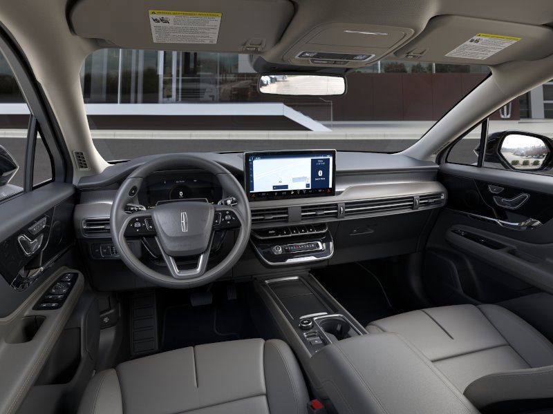 New 2026 Pristine White Metallic Tri-Coat Lincoln Premiere image 9