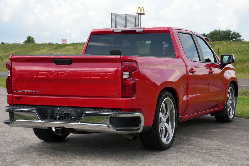2025 Chevrolet Silverado 1500 LT - 2