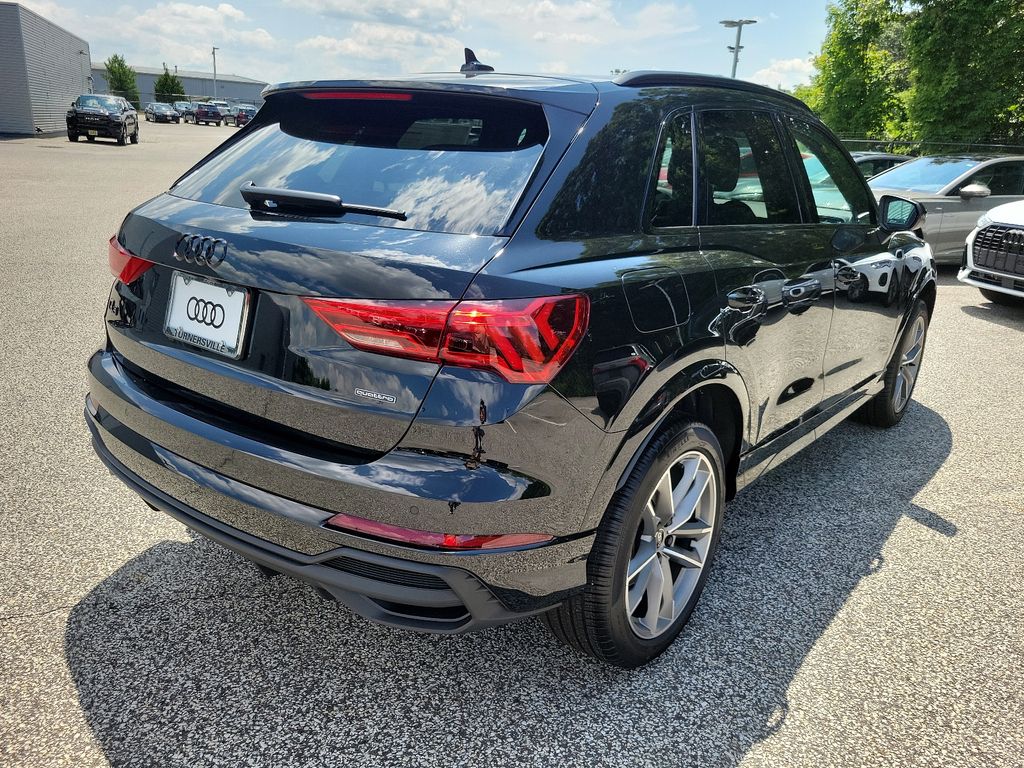 2024 Audi Q3 Premium 4