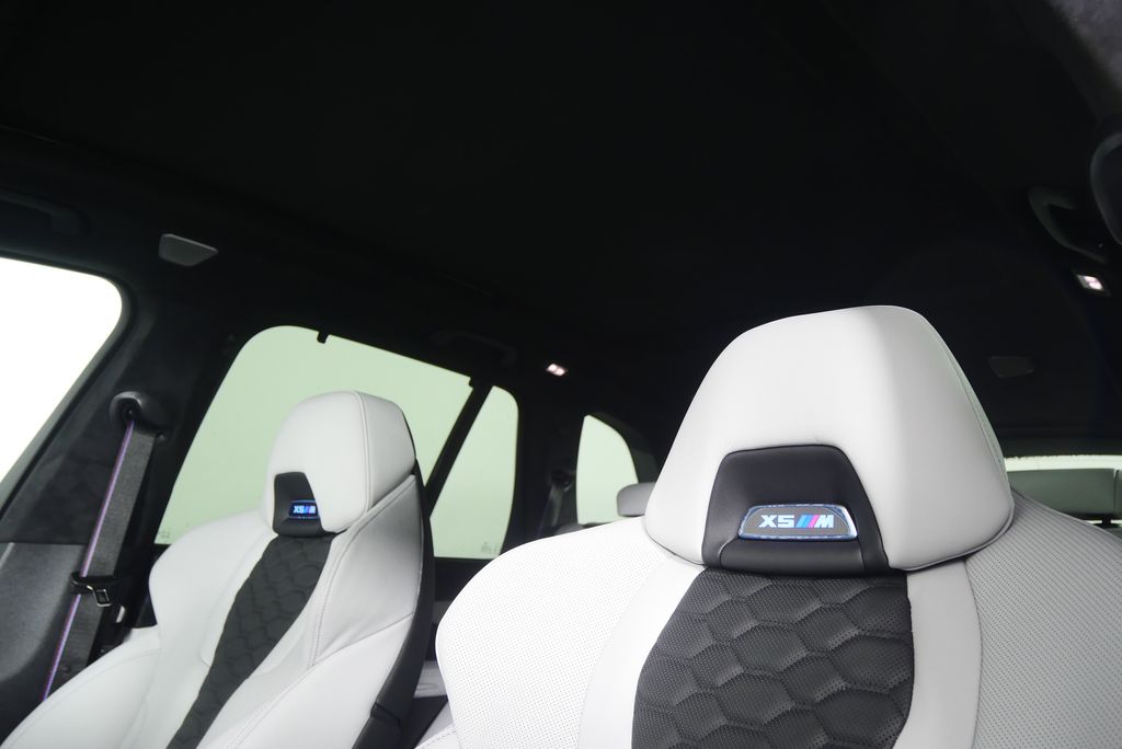 Thumbnail: 2026 BMW X5 - 12