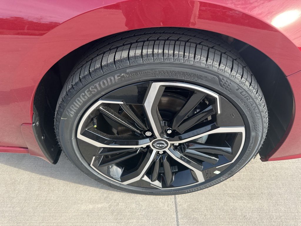 2025 Scarlet Ember Nissan Altima 2.5 SR FWD Sedan