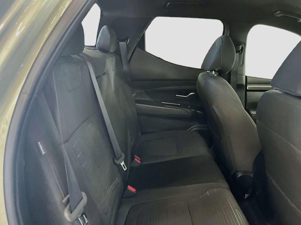 Used 2024 Green Hyundai SEL image 25
