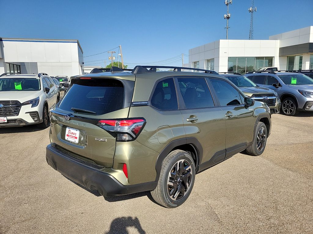 2026 Subaru Forester Premium Hybrid - 10