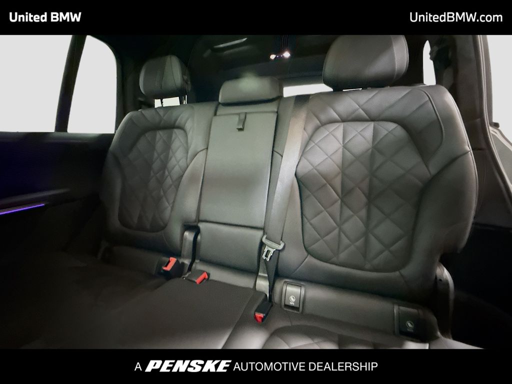 Thumbnail: 2025 BMW X7 - 13