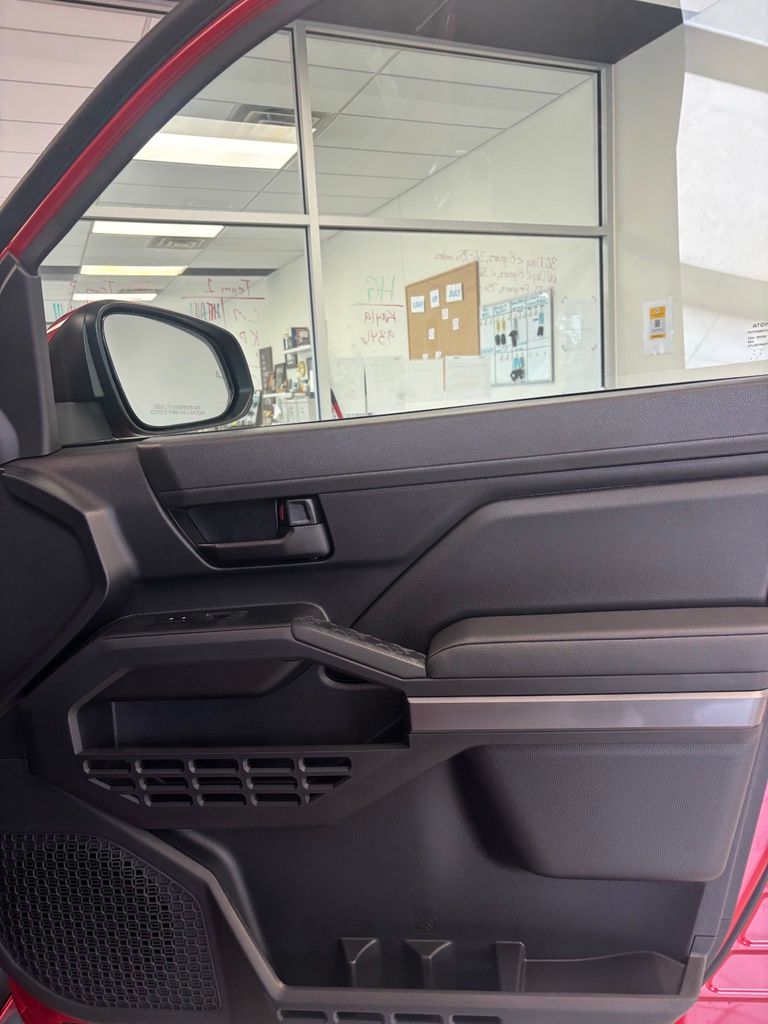 2026 Toyota Tacoma SR5 - Photo 21