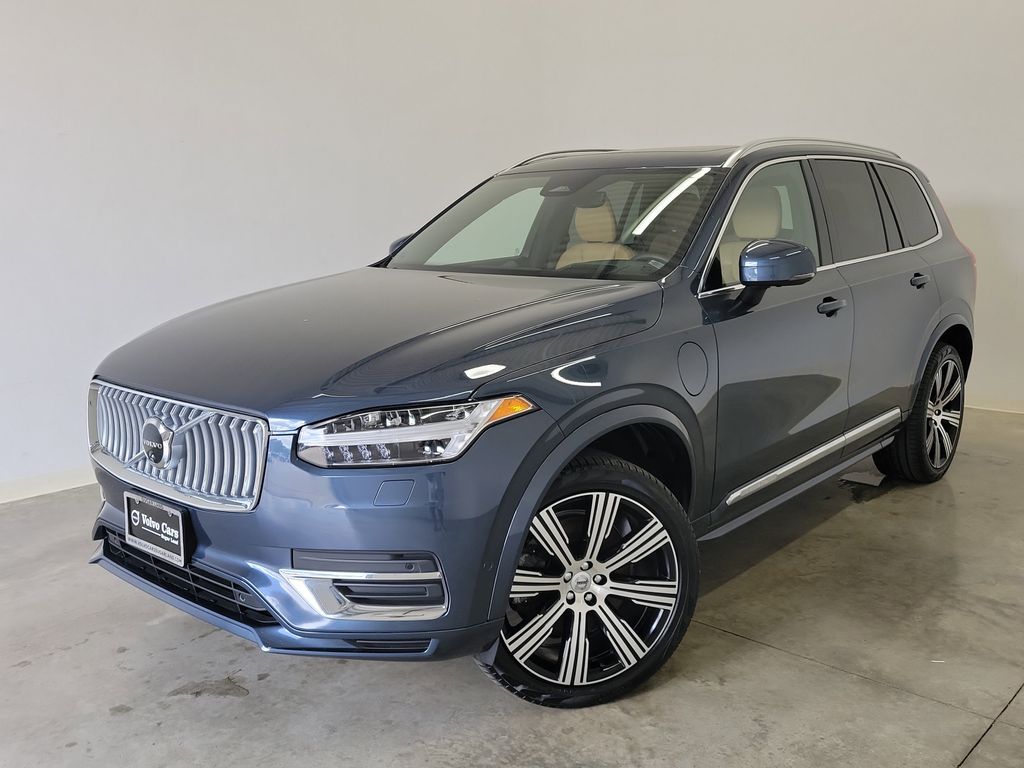 2024 Volvo XC90 Recharge T8 Ultimate Bright Theme 7-Passenger eAWD