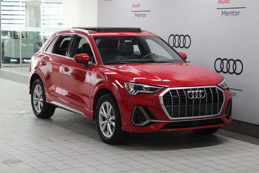 Thumbnail: 2022 Audi Q3 - 8