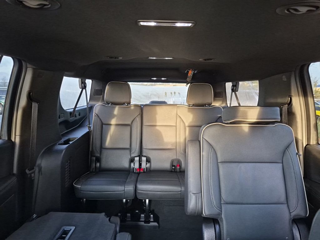 Used Car 2025 Chevrolet Suburban  Premier For Sale Under $70,000 In Austin, Texas