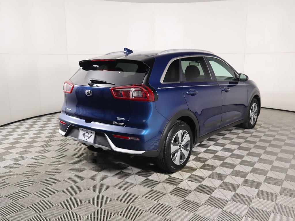 Thumbnail: 2019 Kia Niro - 5