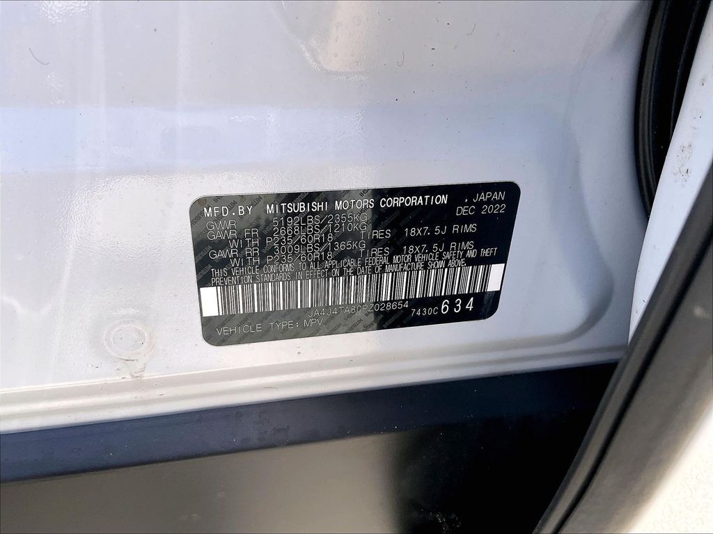 2023 Mitsubishi Outlander — photo 29