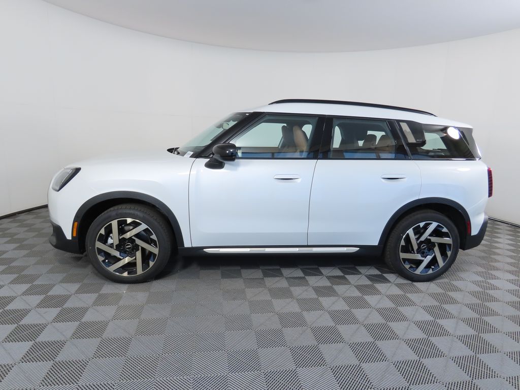 2025 MINI Cooper Countryman Base 8