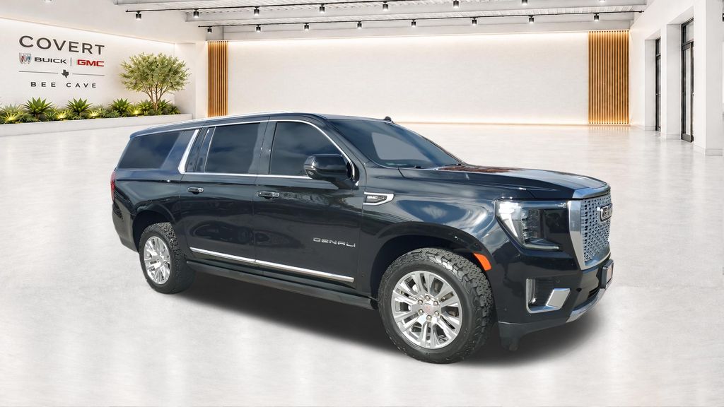 2023 GMC Yukon XL Denali 4WD