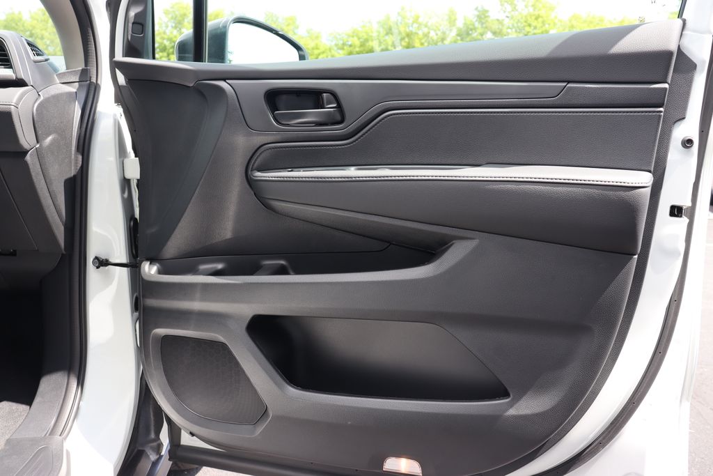 Thumbnail: 2026 Honda Odyssey - 20