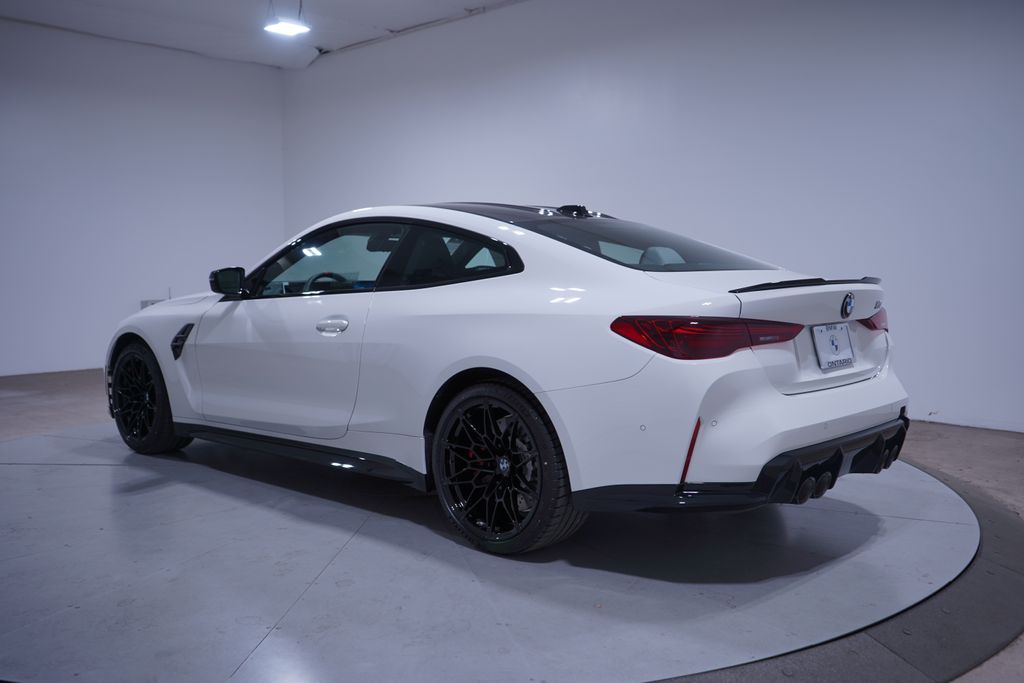 Thumbnail: 2026 BMW M4 - 3