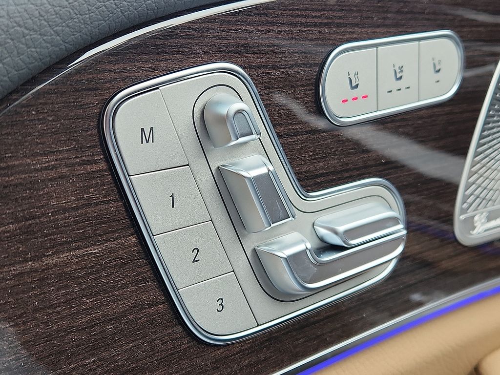 Thumbnail: 2026 Mercedes-Benz GLE - 14