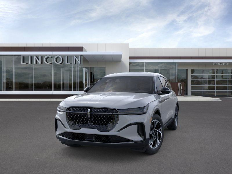 New 2026 Gray Lincoln Premiere image 2