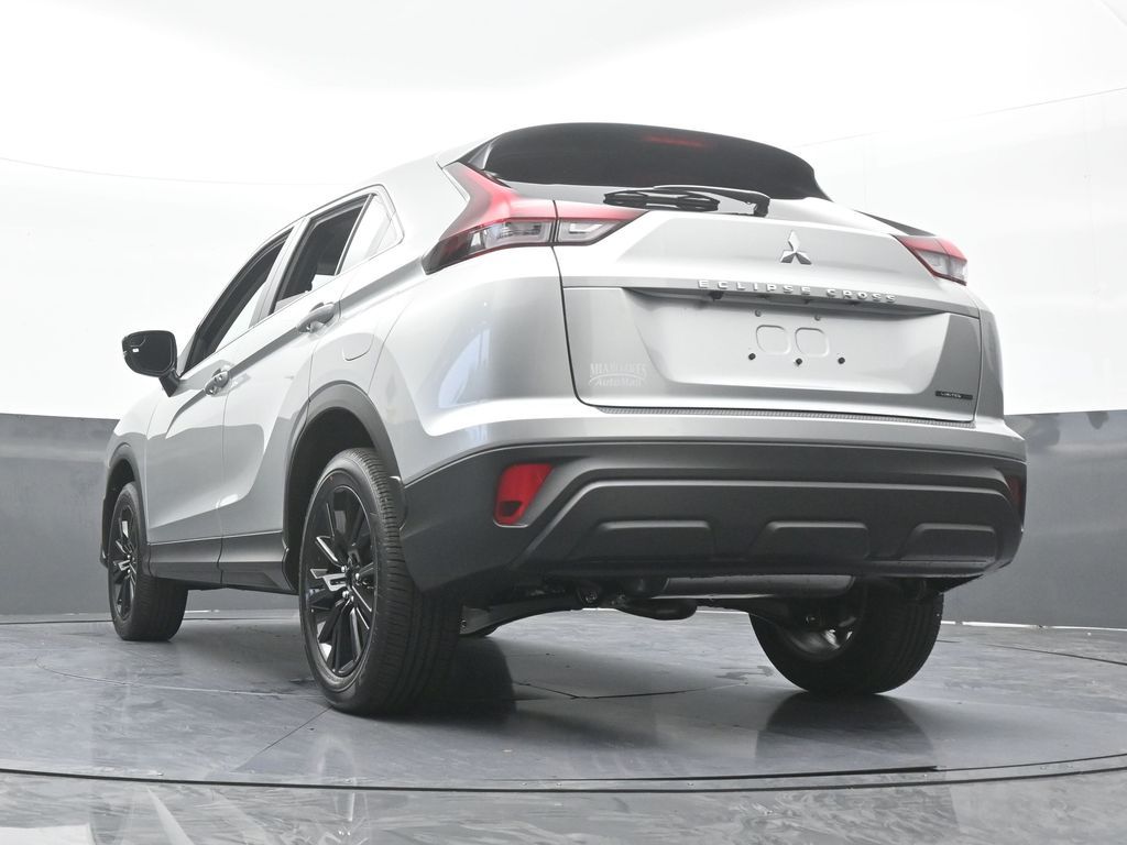 New 2026 Silver Mitsubishi LE image 58