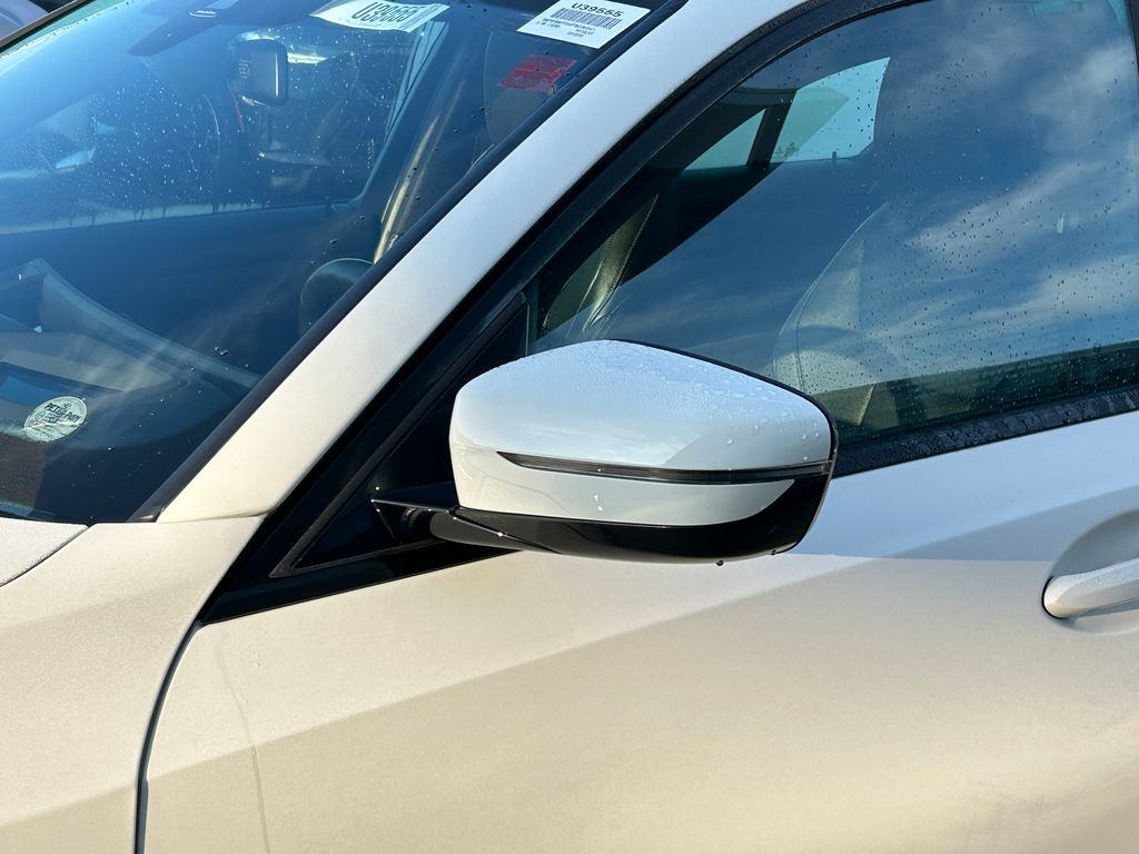 Thumbnail: 2023 BMW 3 Series - 10