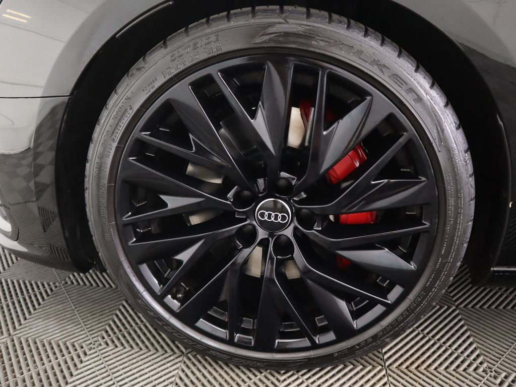 Thumbnail: 2021 Audi S4 - 31