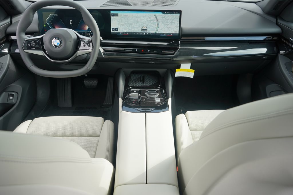 2024 BMW 5 Series 530i 13