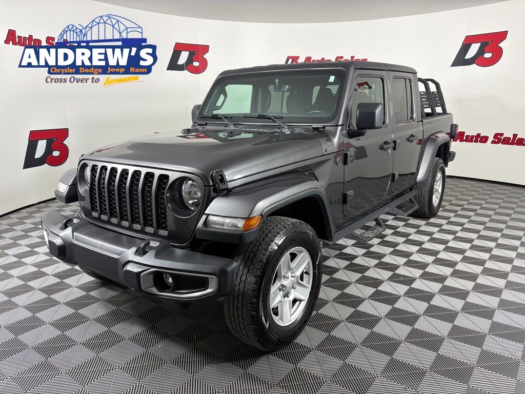 Gray (Granite Crystal Metallic Clearcoat) 2022 Jeep Gladiator Sport Crew Cab 4WD Pickup Truck Four-Wheel Drive 8-Speed Automatic