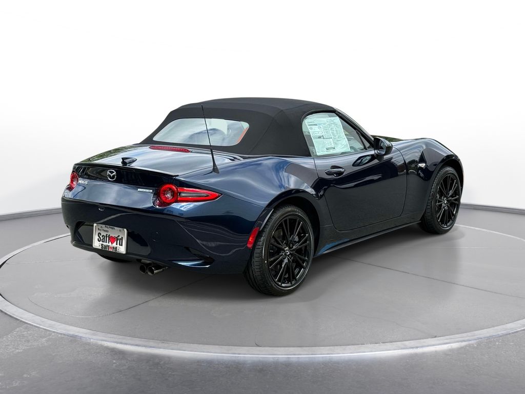 2026 Mazda MX-5 Miata Club - Photo 8