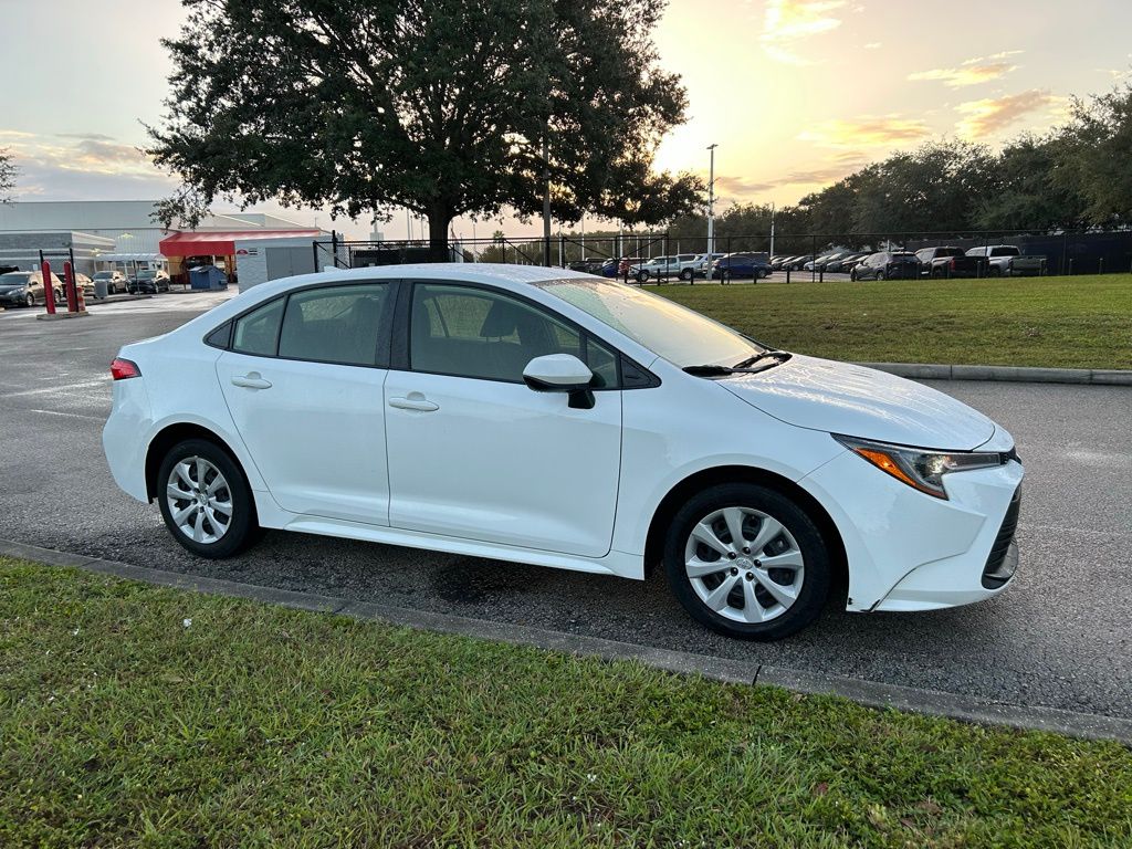 Thumbnail: 2023 Toyota Corolla - 7