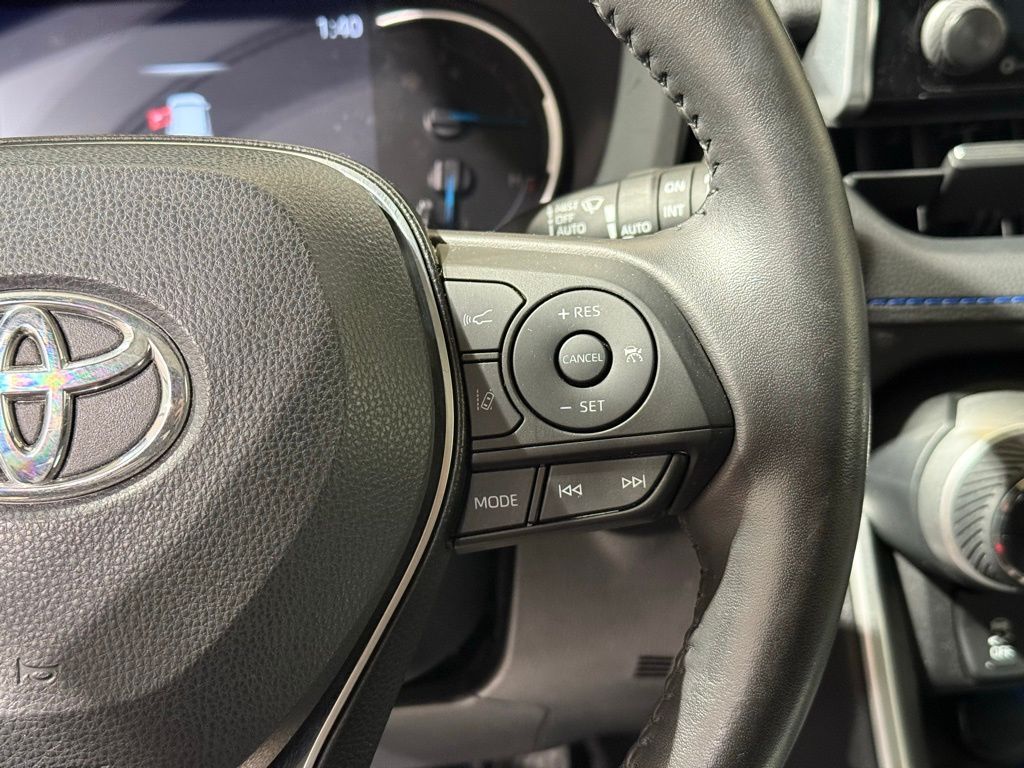 Thumbnail: 2019 Toyota RAV4 - 26