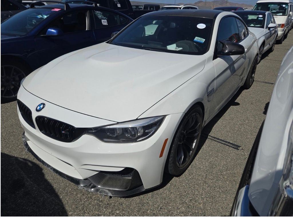 Alpine White 2018 BMW M4 Coupe Rear-Wheel Drive 6-Speed Manual