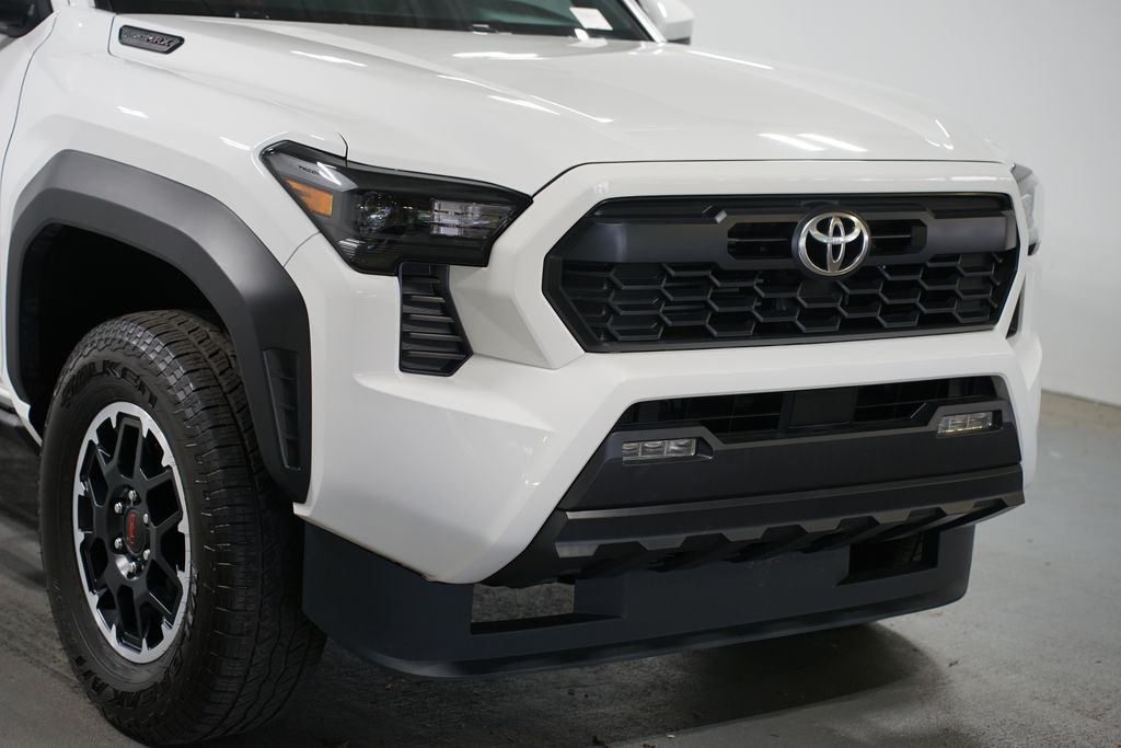 Thumbnail: 2024 Toyota Tacoma - 4