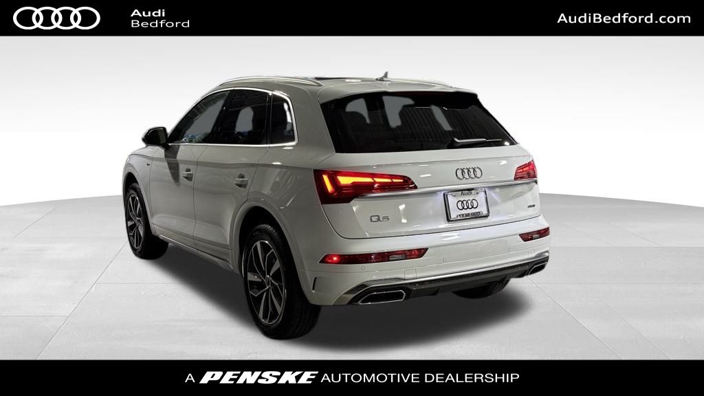 Thumbnail: 2025 Audi Q5 - 4
