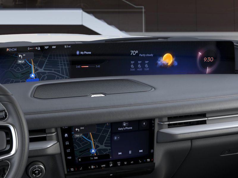 Thumbnail: 2025 Lincoln Navigator L - 14