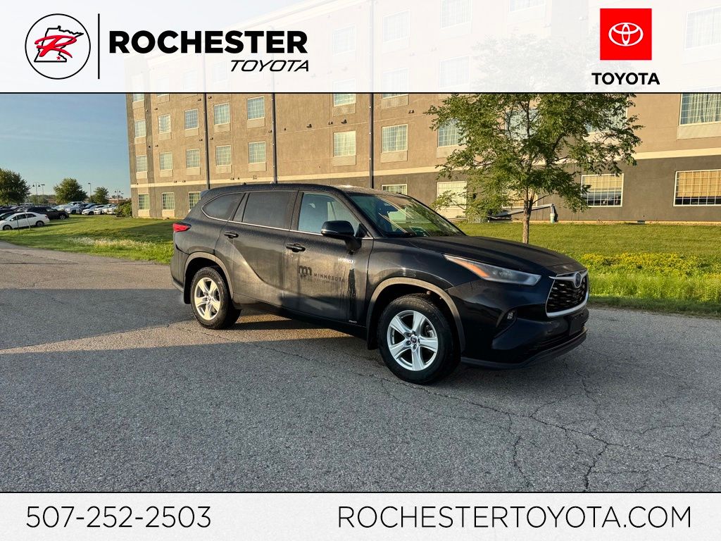 2021 Toyota Highlander Hybrid LE AWD
