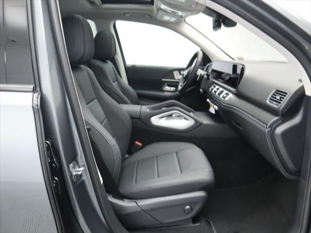 Thumbnail: 2026 Mercedes-Benz GLE - 22