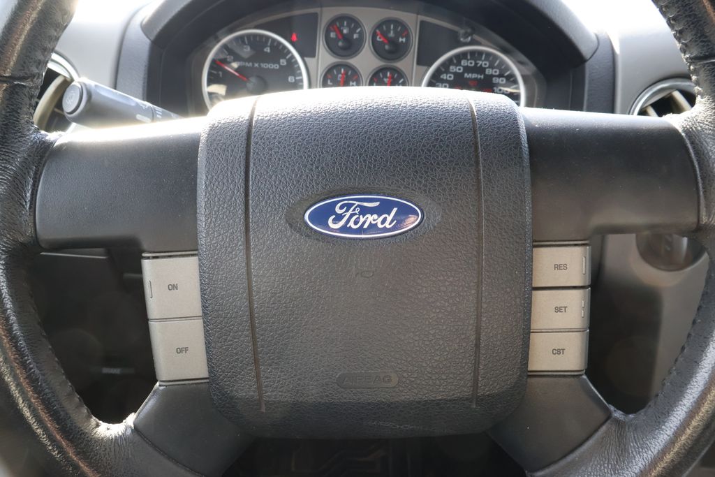 Thumbnail: 2005 Ford F-150 - 22