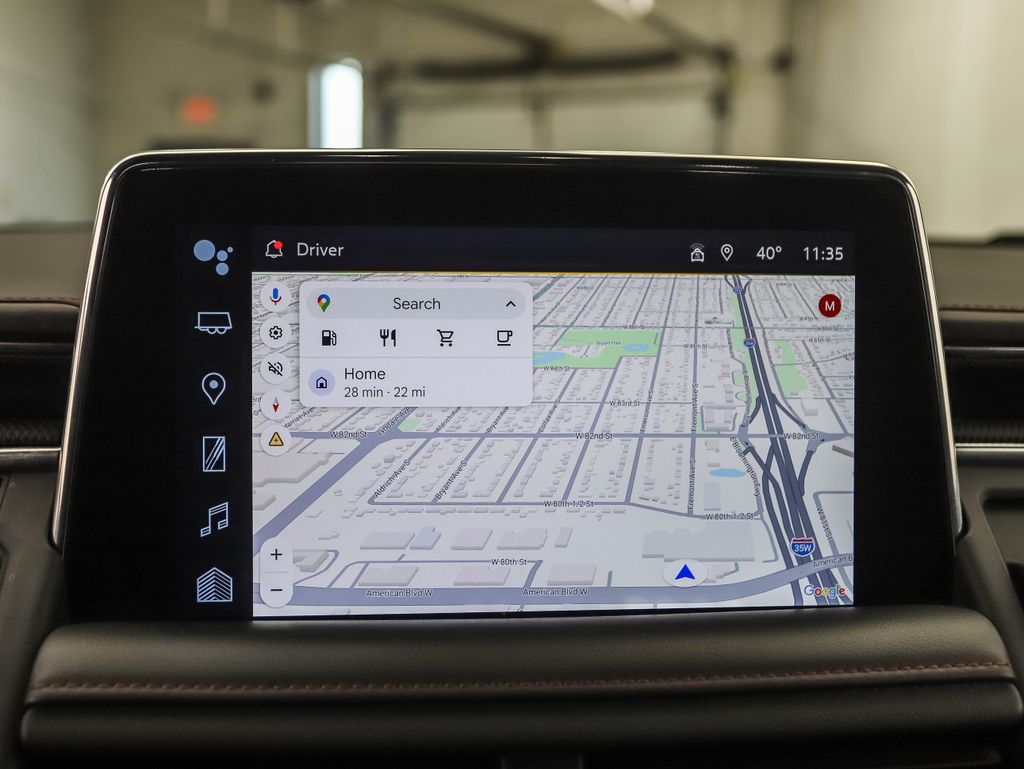 Thumbnail: 2022 Chevrolet Tahoe - 16