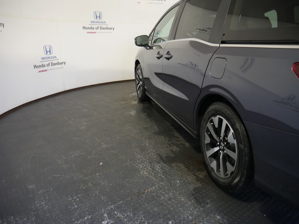 Thumbnail: 2026 Honda Odyssey - 9