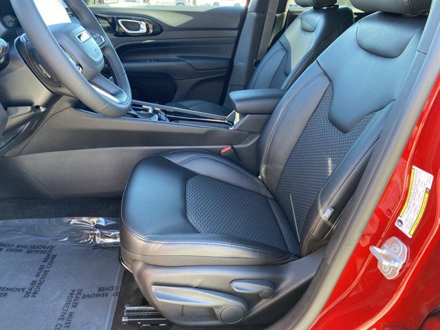 New 2026 Red Jeep Latitude image 9