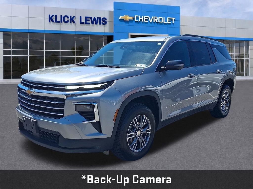 2024 Chevrolet Traverse LT Gray at Carlisle Cadillac Buick GMC