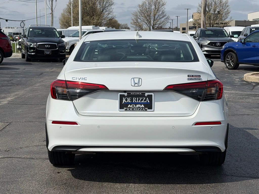 View vehicle photo 6