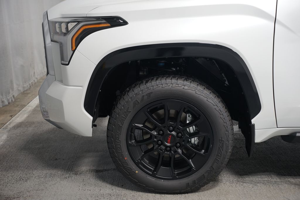 Thumbnail: 2025 Toyota Tundra - 5