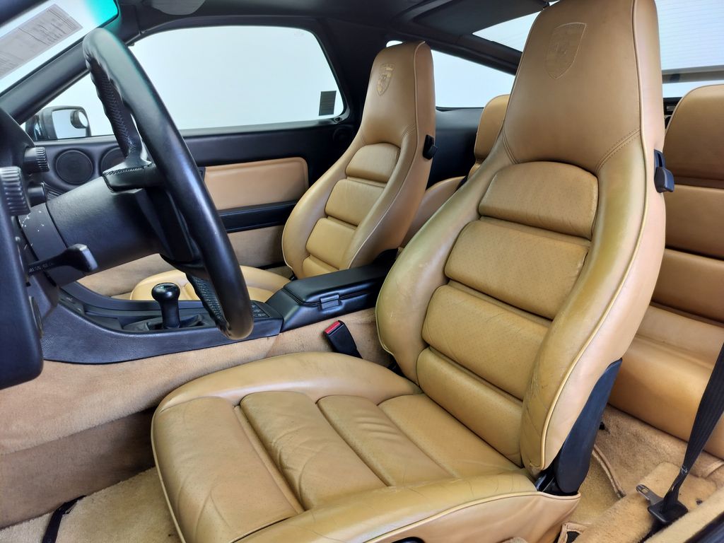 Thumbnail: 1988 Porsche 928 - 5