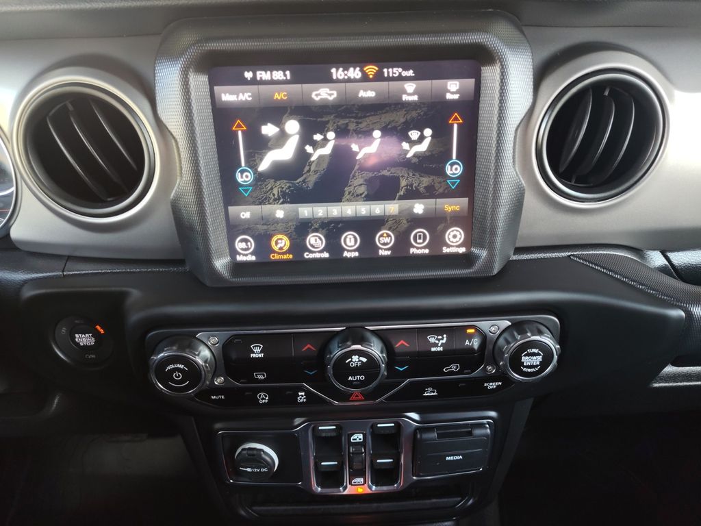 Used Car 2021 Jeep Gladiator  Willys For Sale Under $35,000 In Austin, Texas