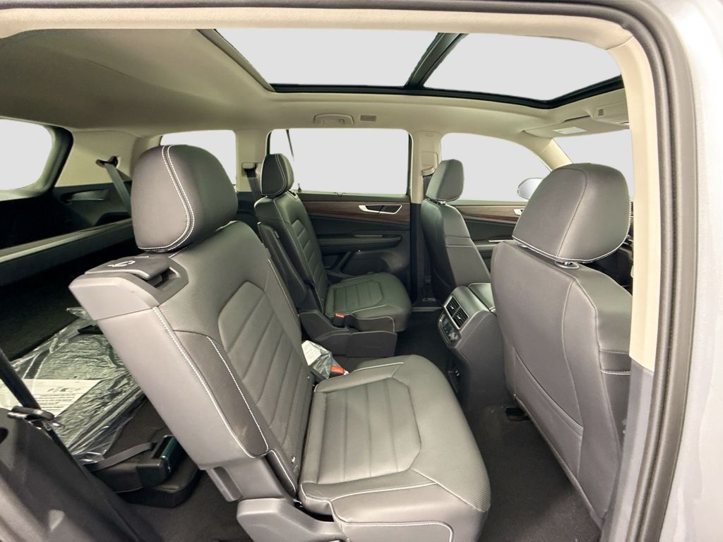 Thumbnail: 2026 Volkswagen Atlas - 21