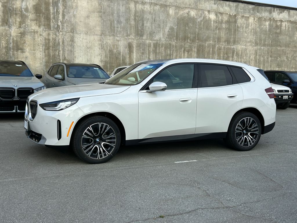 Thumbnail: 2026 BMW X3 - 2