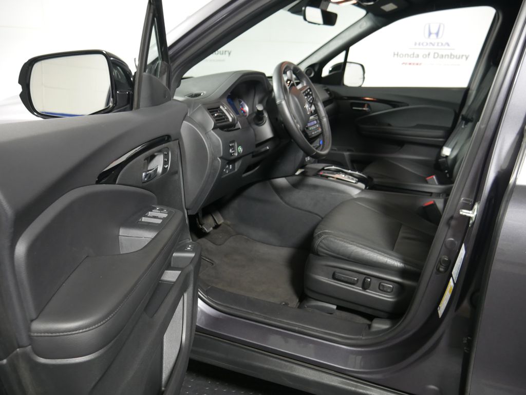 Thumbnail: 2020 Honda Passport - 28
