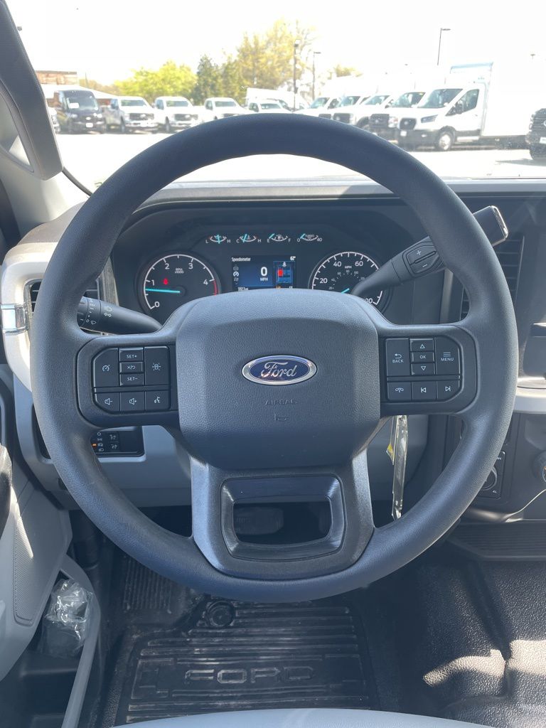 2026 Ford F-450 Chassis XL