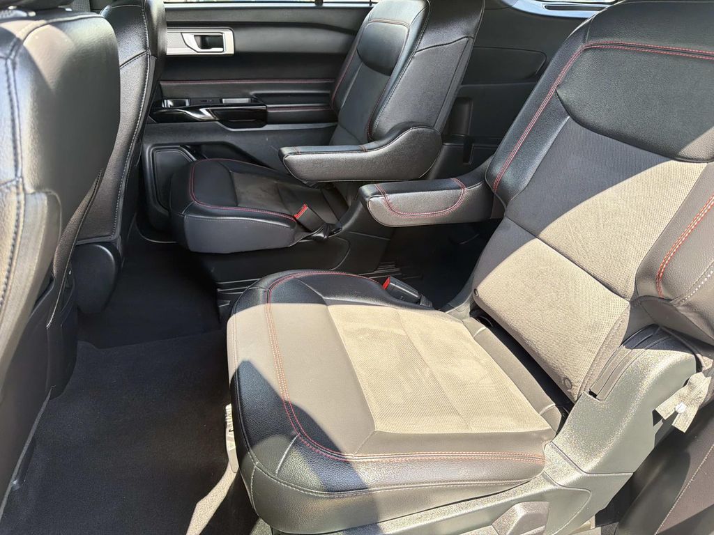 Used 2023 Ford Explorer ST-Line 4D Sport Utility