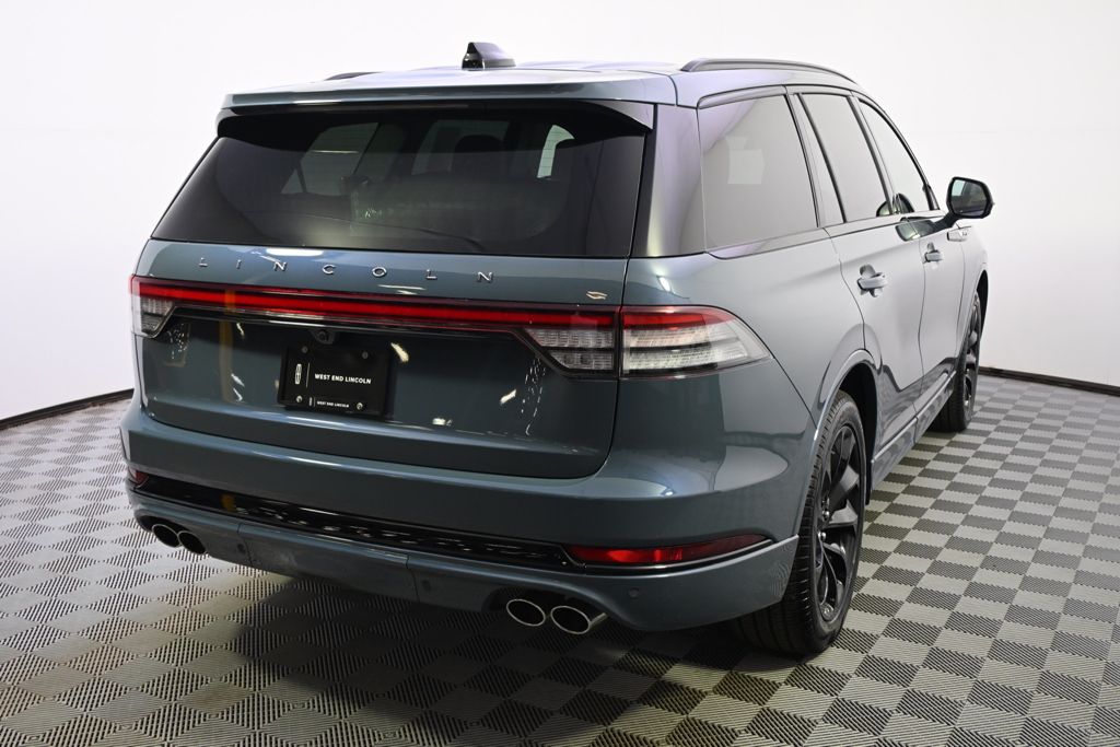 New 2026 Blue Lincoln Premiere image 6